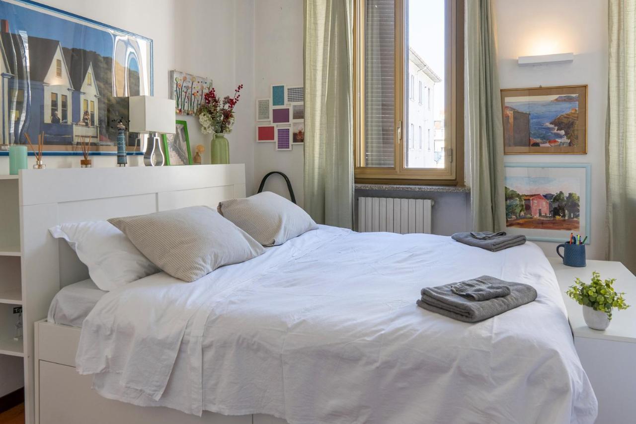 Apartament Navigli District Elegant Flat Free Wifi & Parking Mediolan Zewnętrze zdjęcie